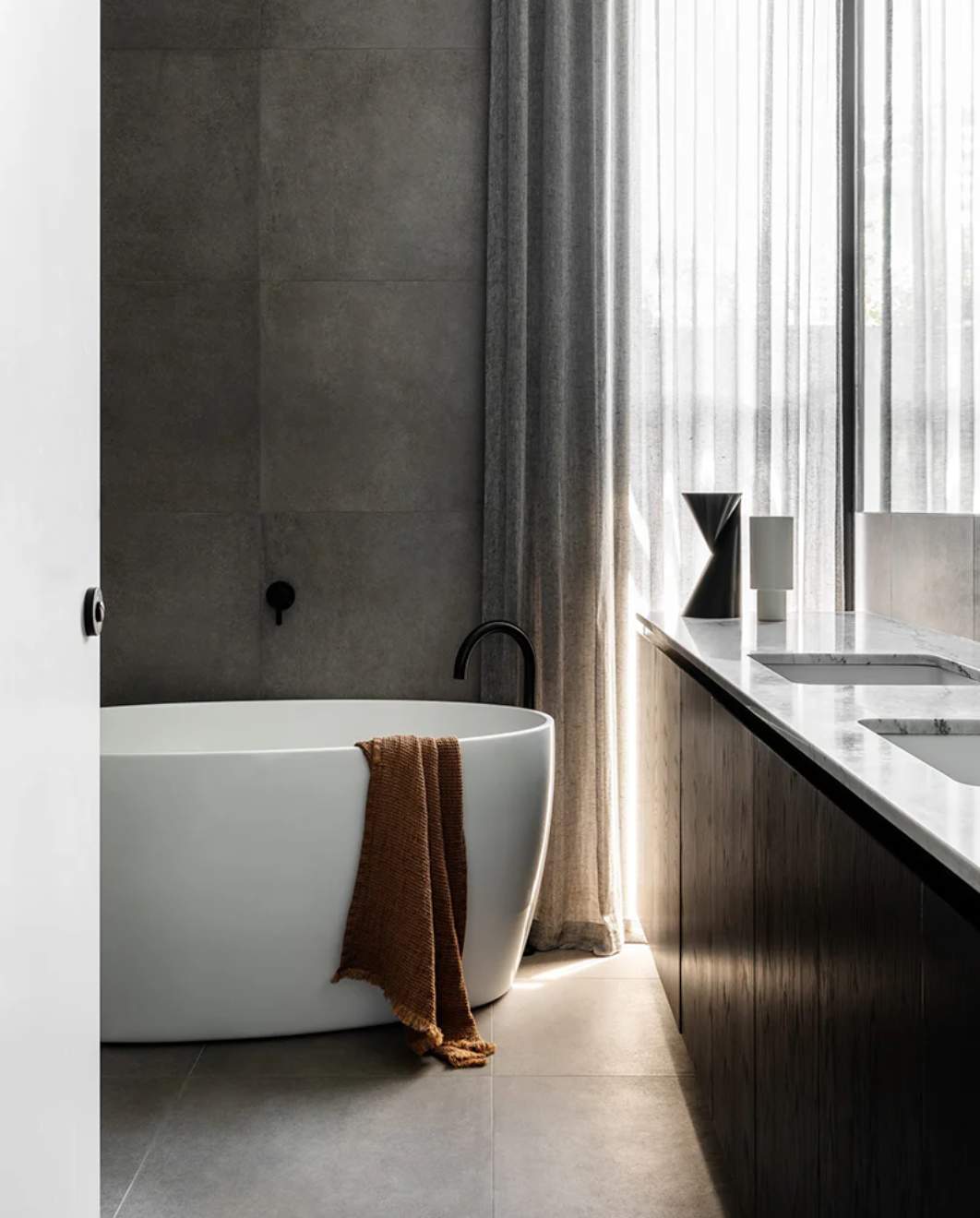 Caulfield House by McCluskey Studio