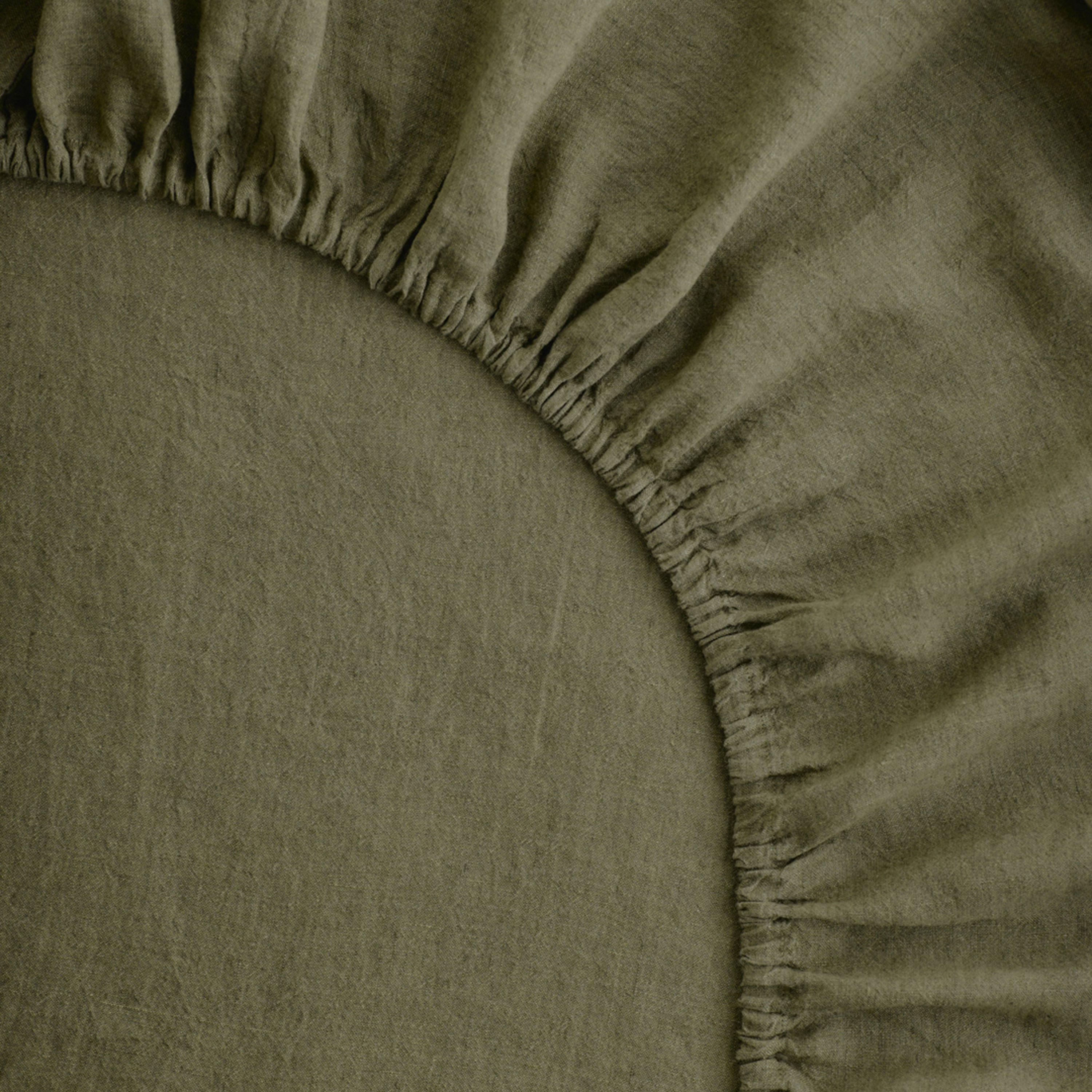 Basix Linen Fitted Sheet - Armee