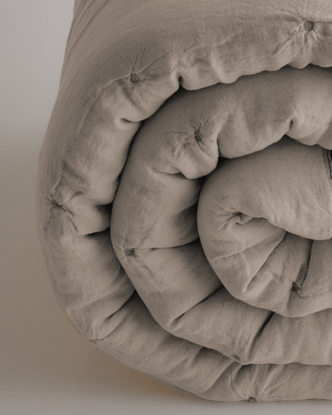 Basix Linen Quilt - Sable