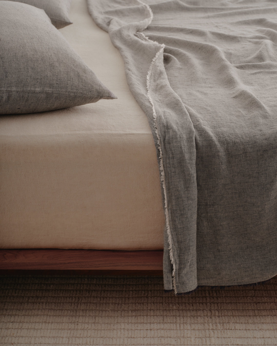 Linen Flat Sheet | Muted Black