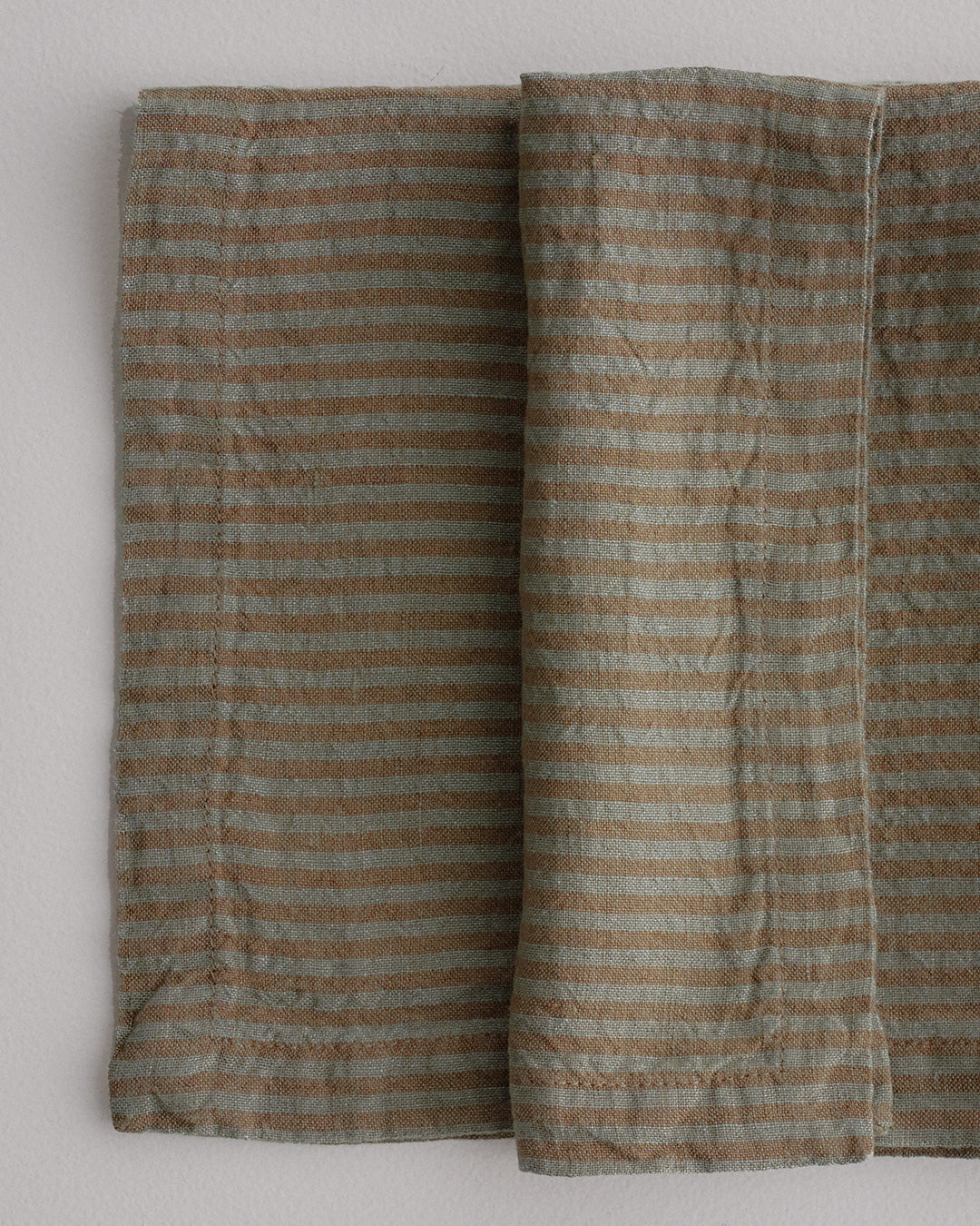 Basix Stripe Linen Napkin - Mare/Bere