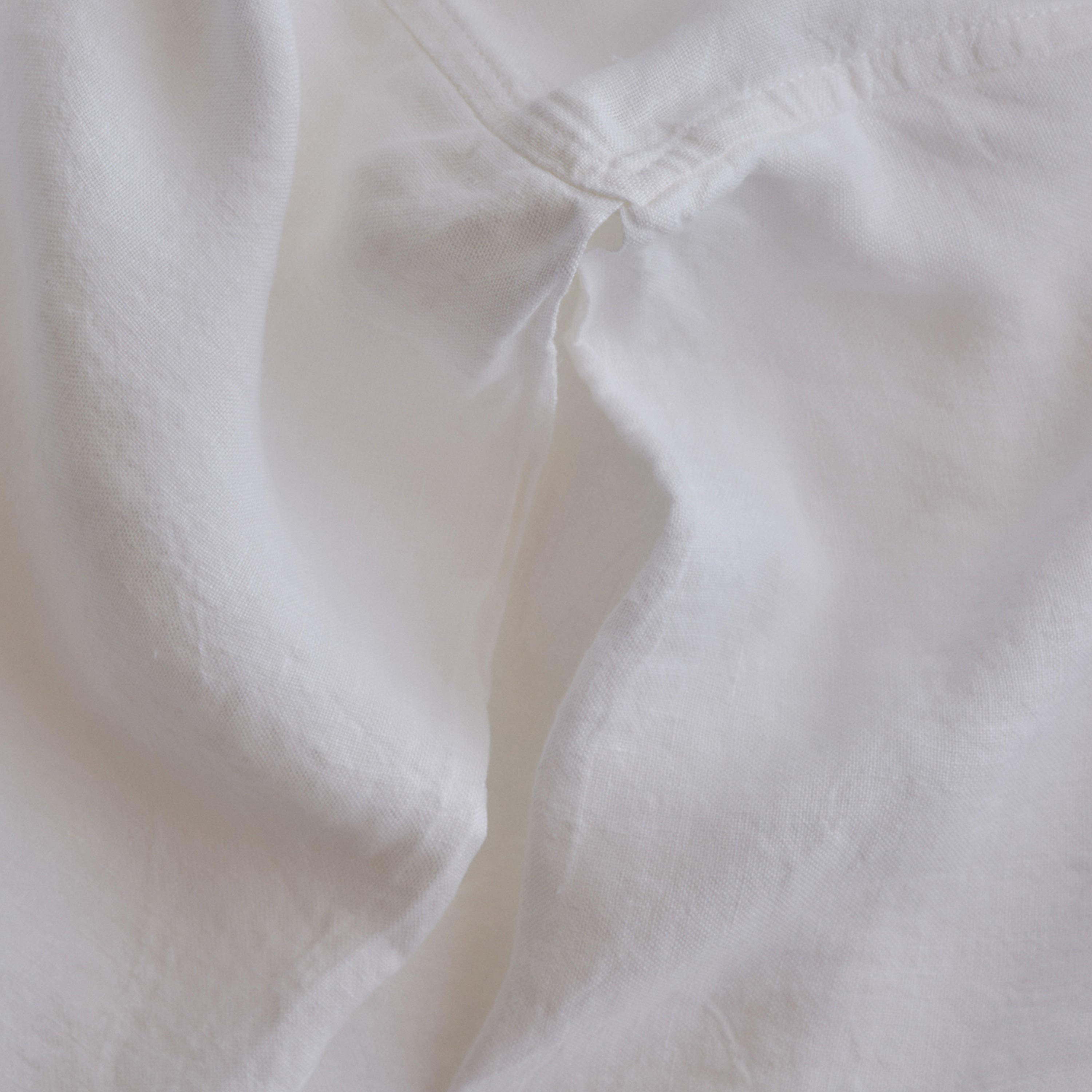 Basix Linen Bed Skirt/Valance - Ayrton