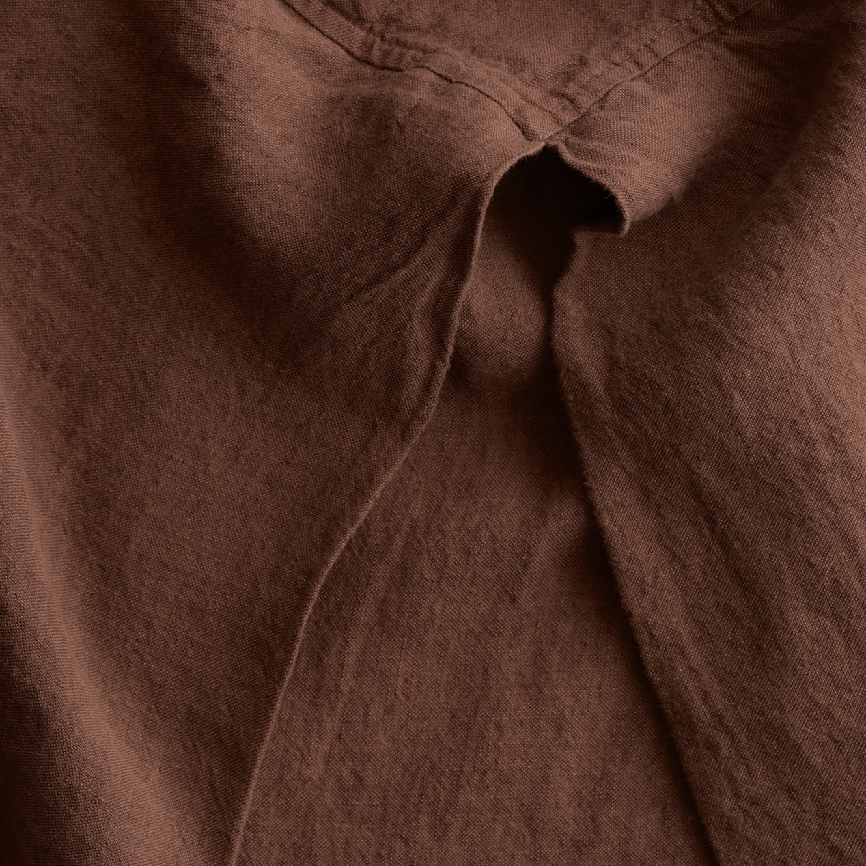 Basix Linen Bed Skirt/Valance - Moro