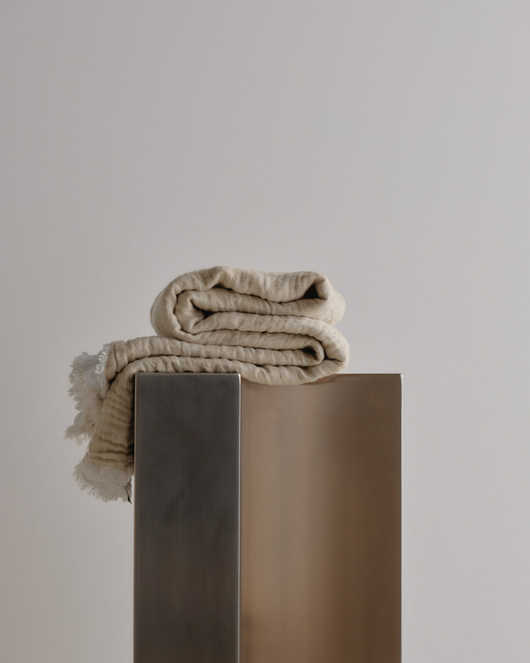 Reversible Linen Throw | White & Natural