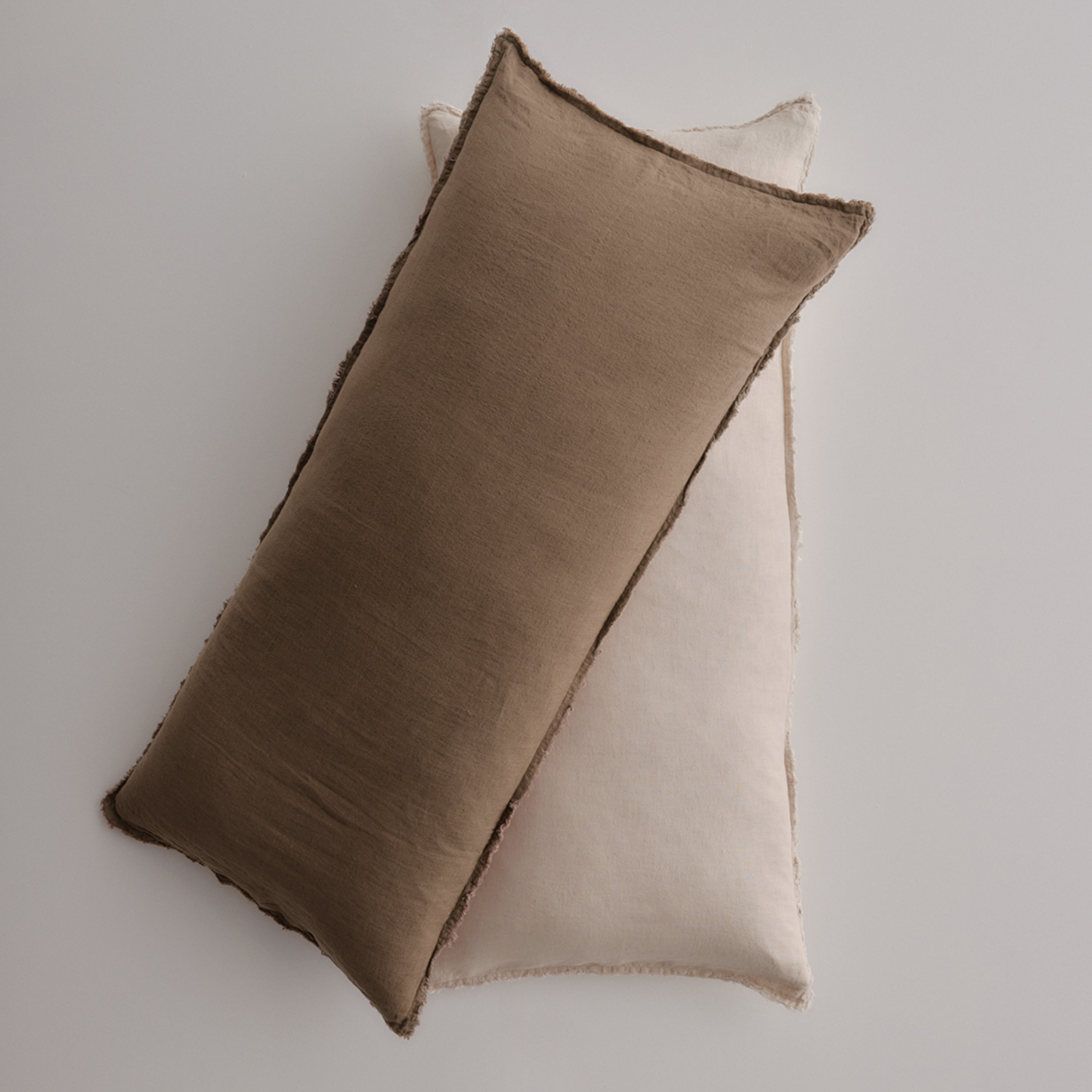 Flocca Linen Body Pillow - Bere