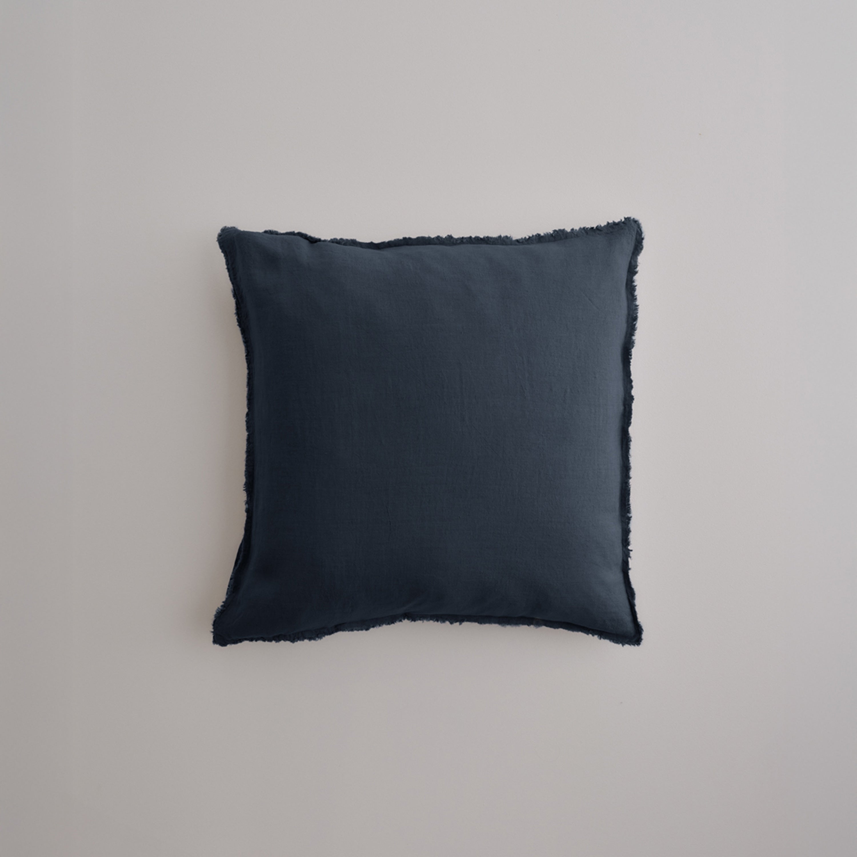 Flocca Linen Cushion - Bateau