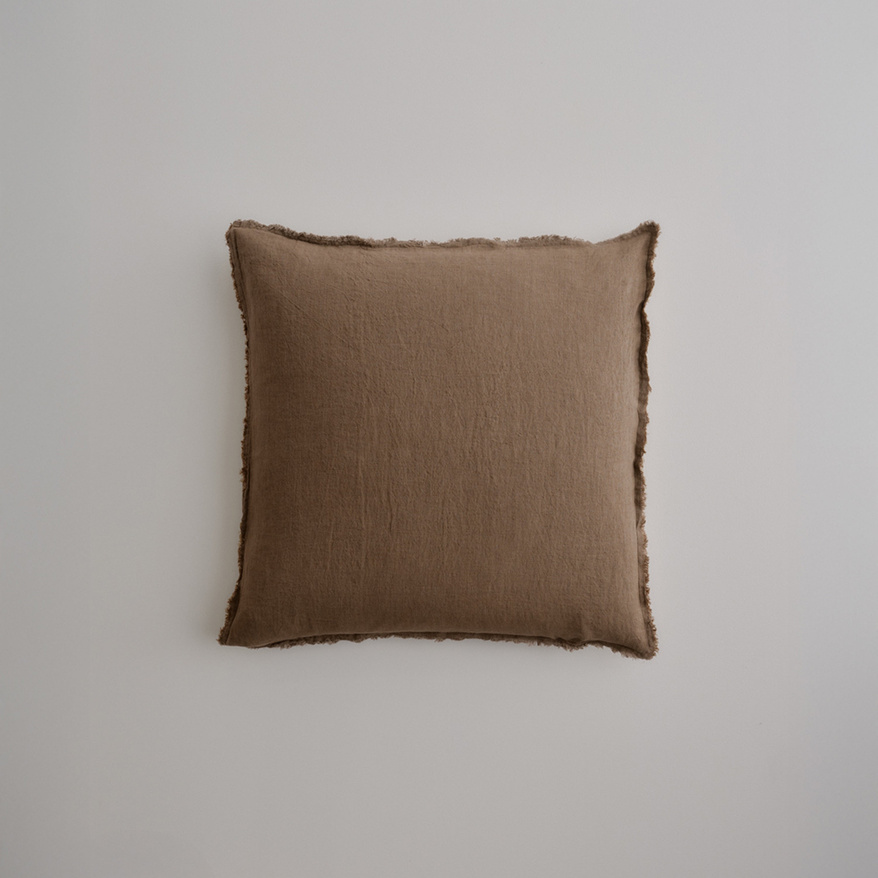 Flocca Linen Cushion - Bere