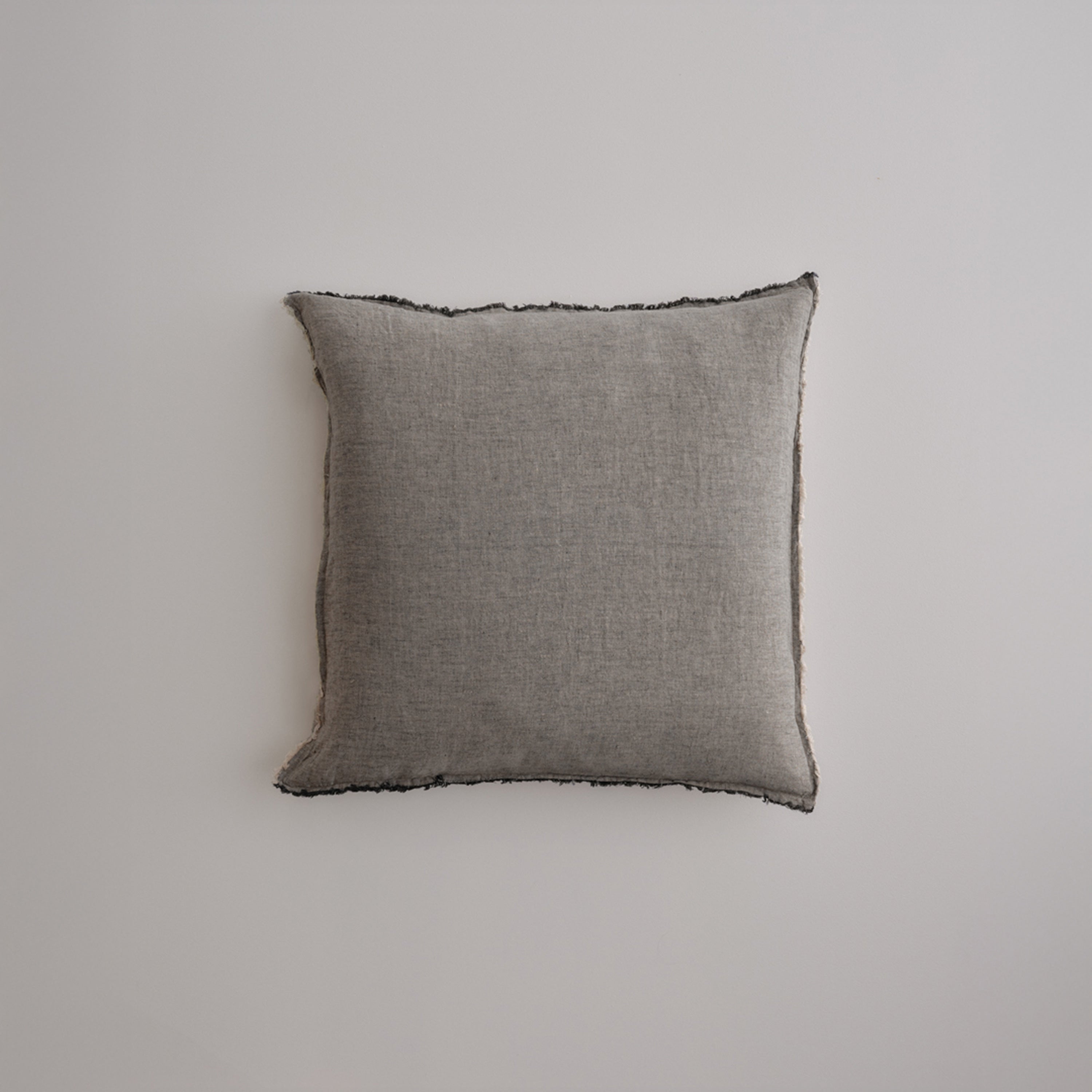 Flocca Linen Cushion - Nox