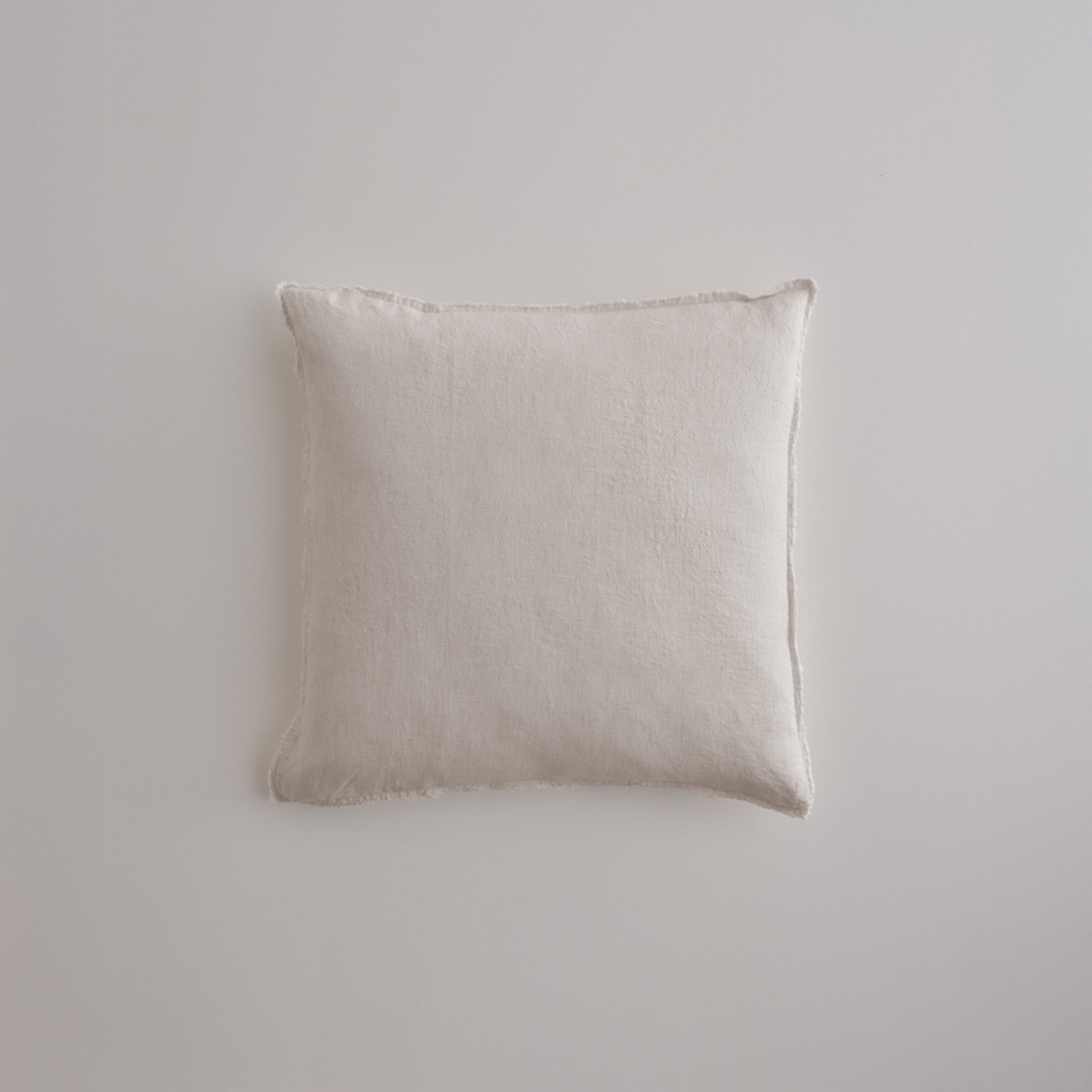 Flocca Linen Cushion - Petra
