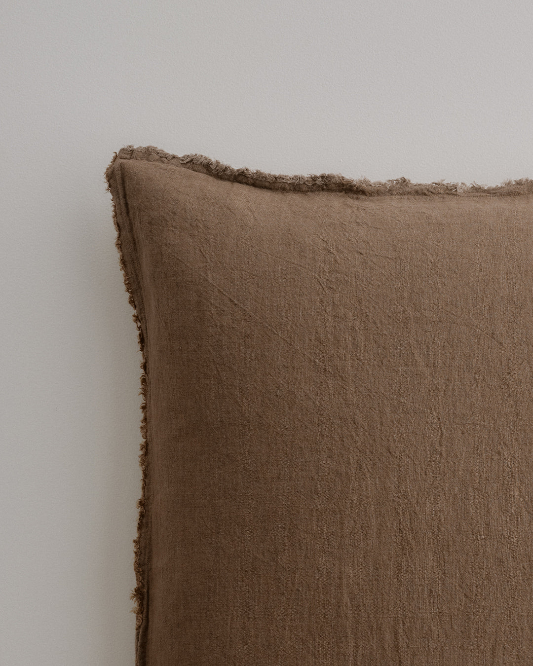 Flocca Linen Cushion - Bere