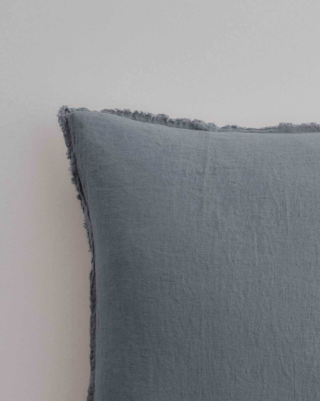 Flocca Linen Cushion - Fonda