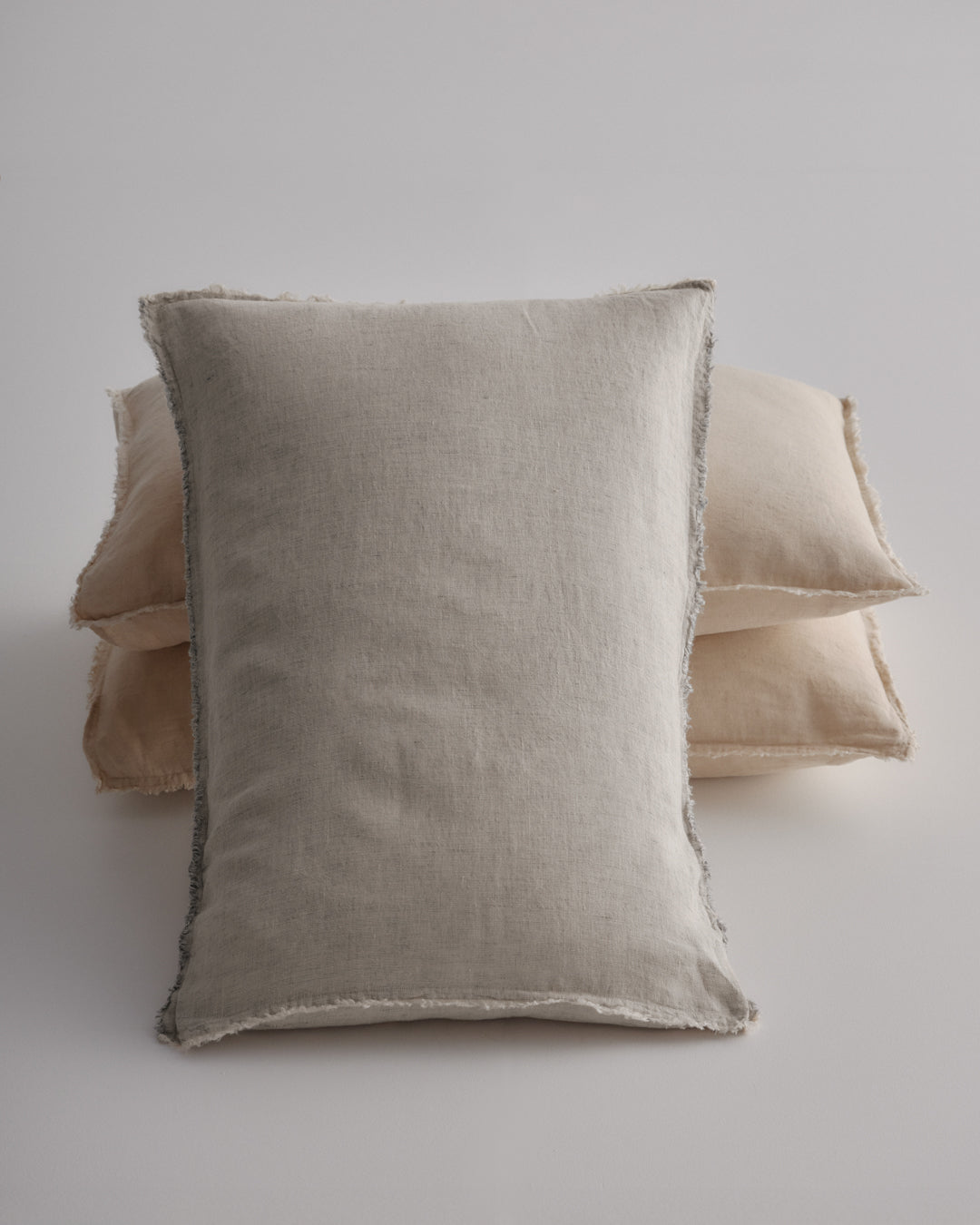 Flocca Linen Pillowcase | Sandy Grey