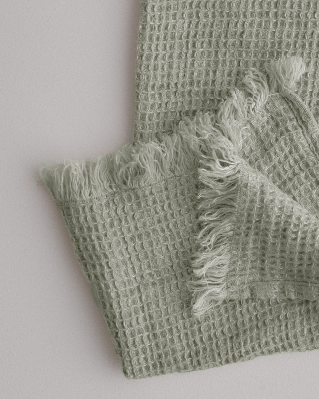 Luxury Linen Bath Towel | Silvery Sage