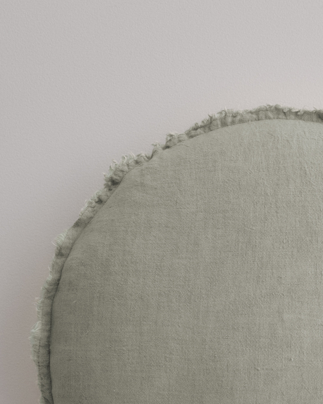 Flocca Macaron Linen Cushion - Argent