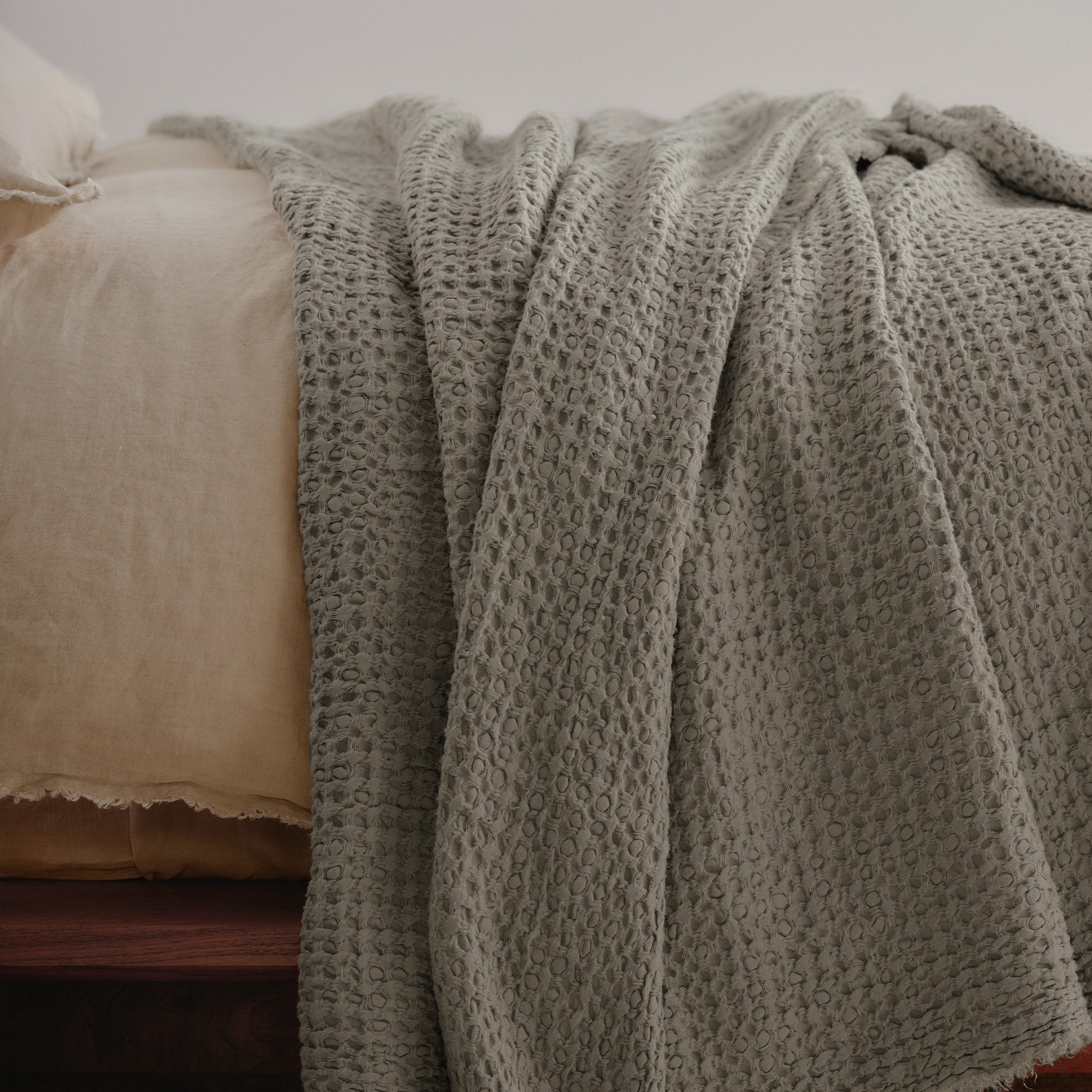 Flocca Linen Blanket - Elk