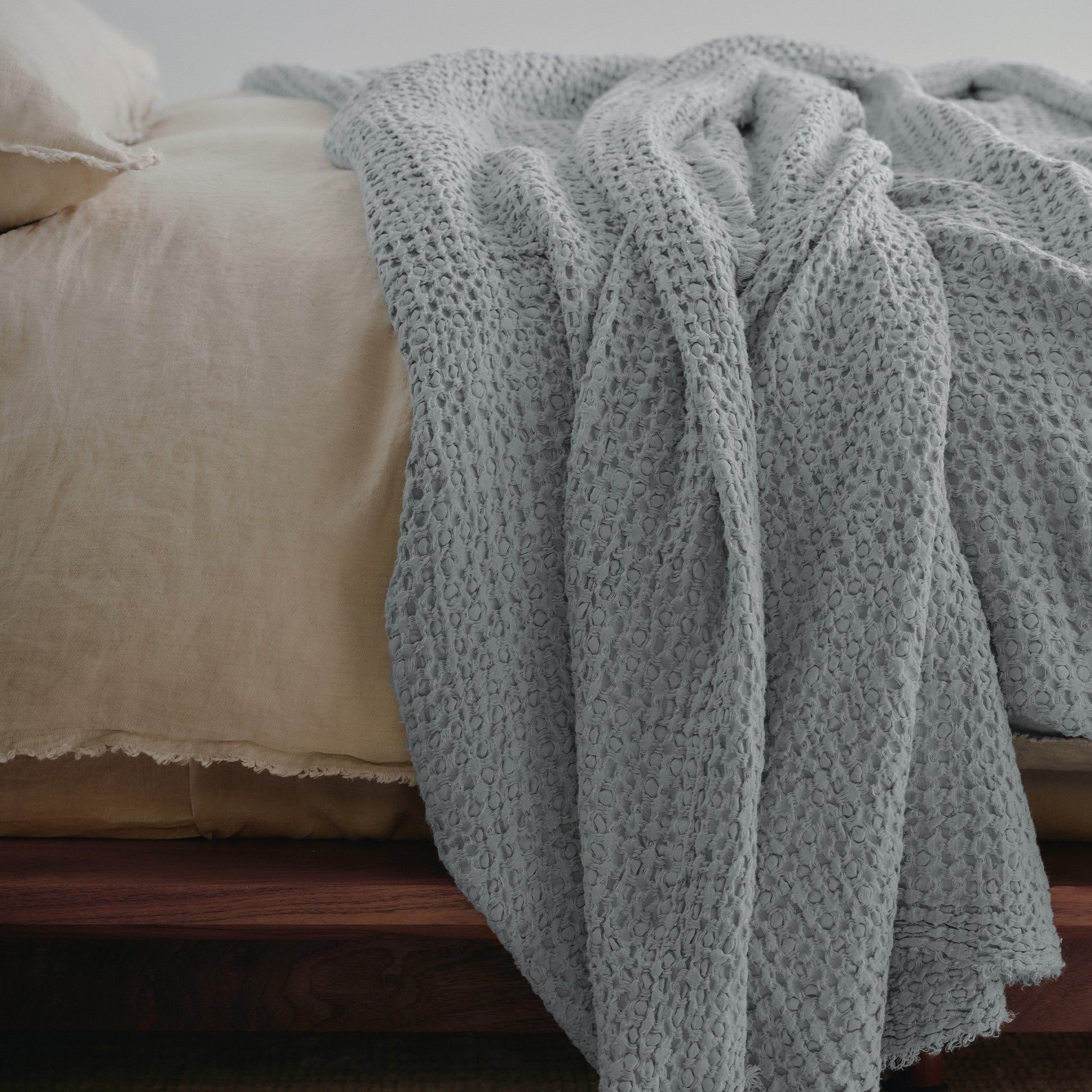 Flocca Linen Blanket - Roy