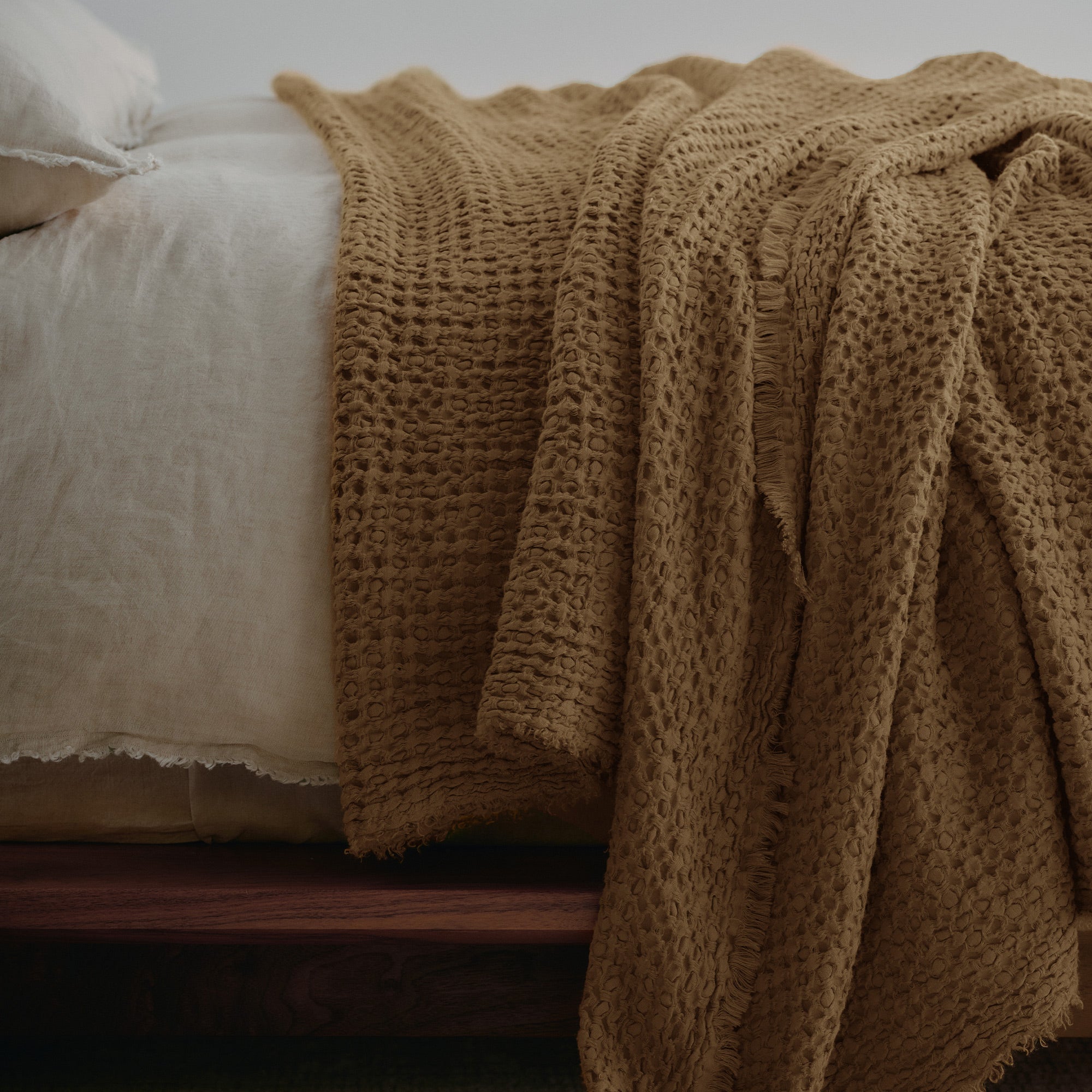 Flocca Linen Blanket - Russo