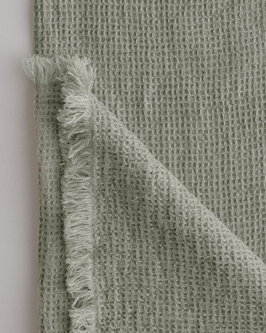 Flocca Linen Hand Towel - Argent