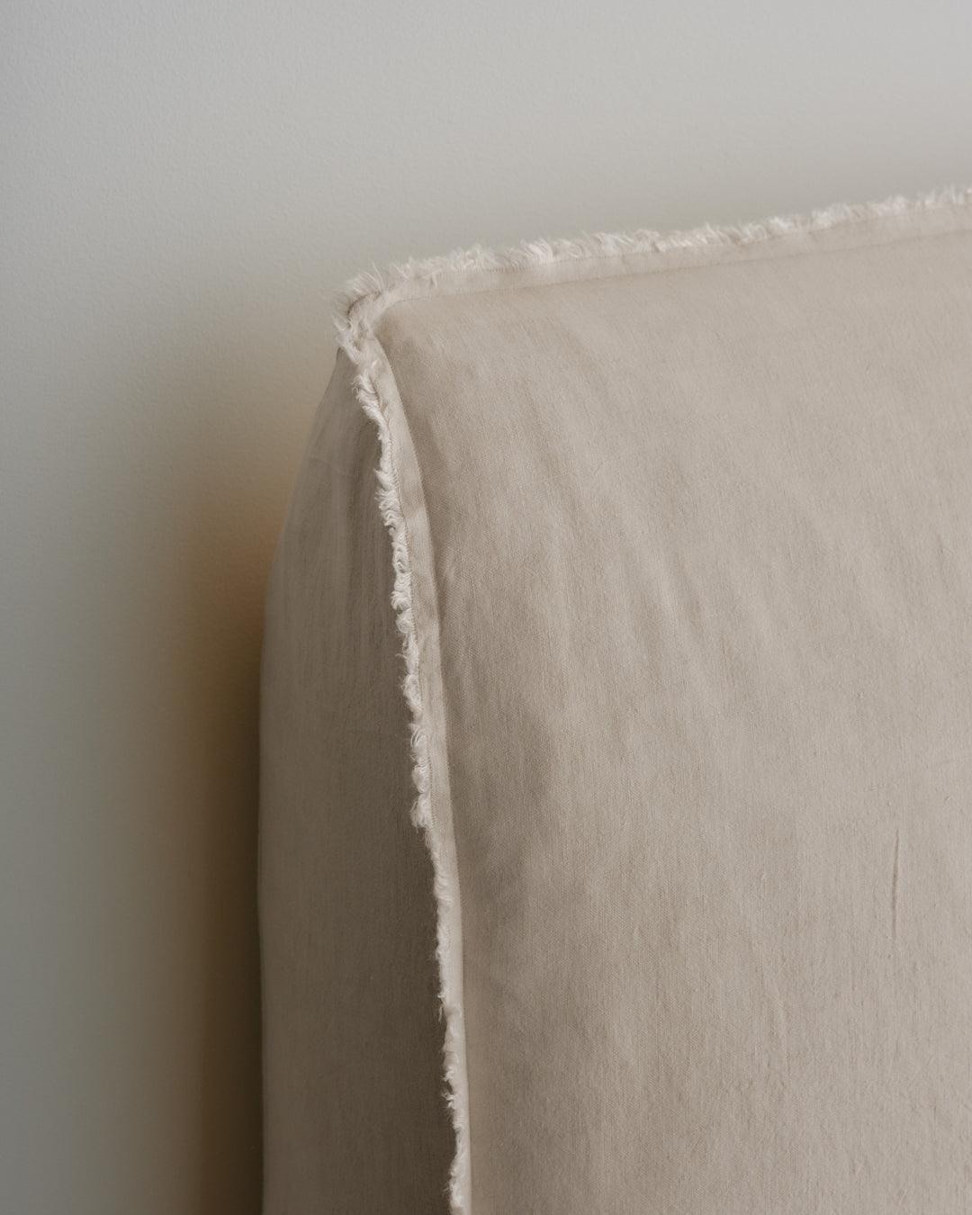 Short Linen Bedhead | Sandy Color