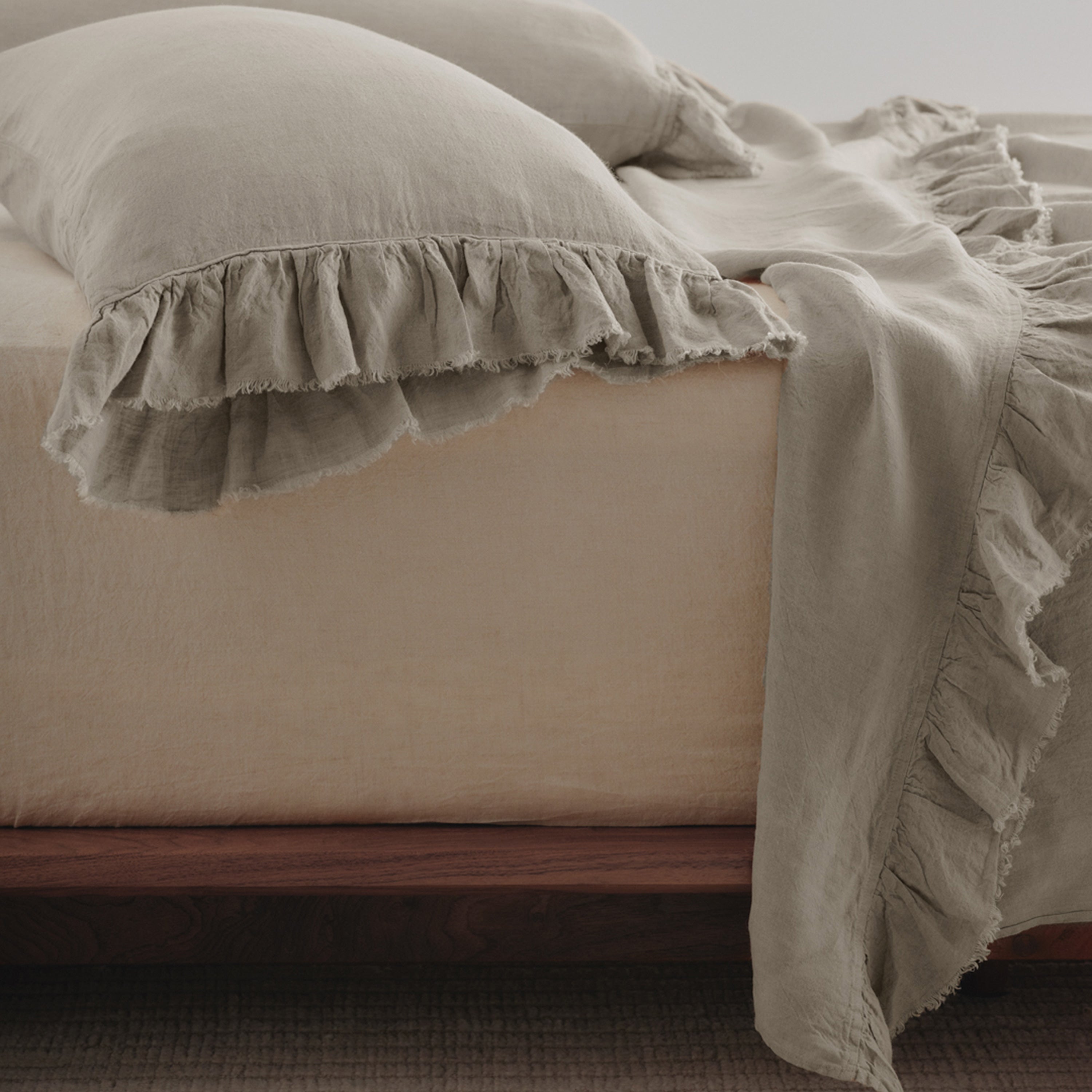 Kristine Linen Pillowcase - Cep