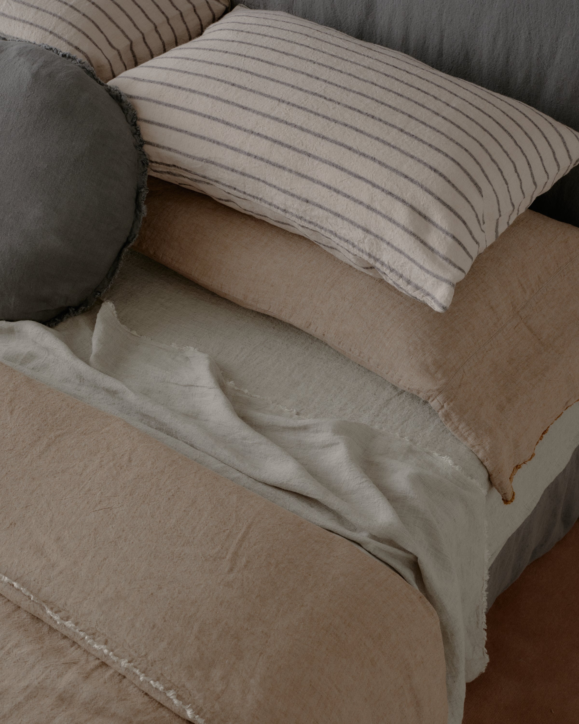 Basix Linen Fitted Sheet - Kali